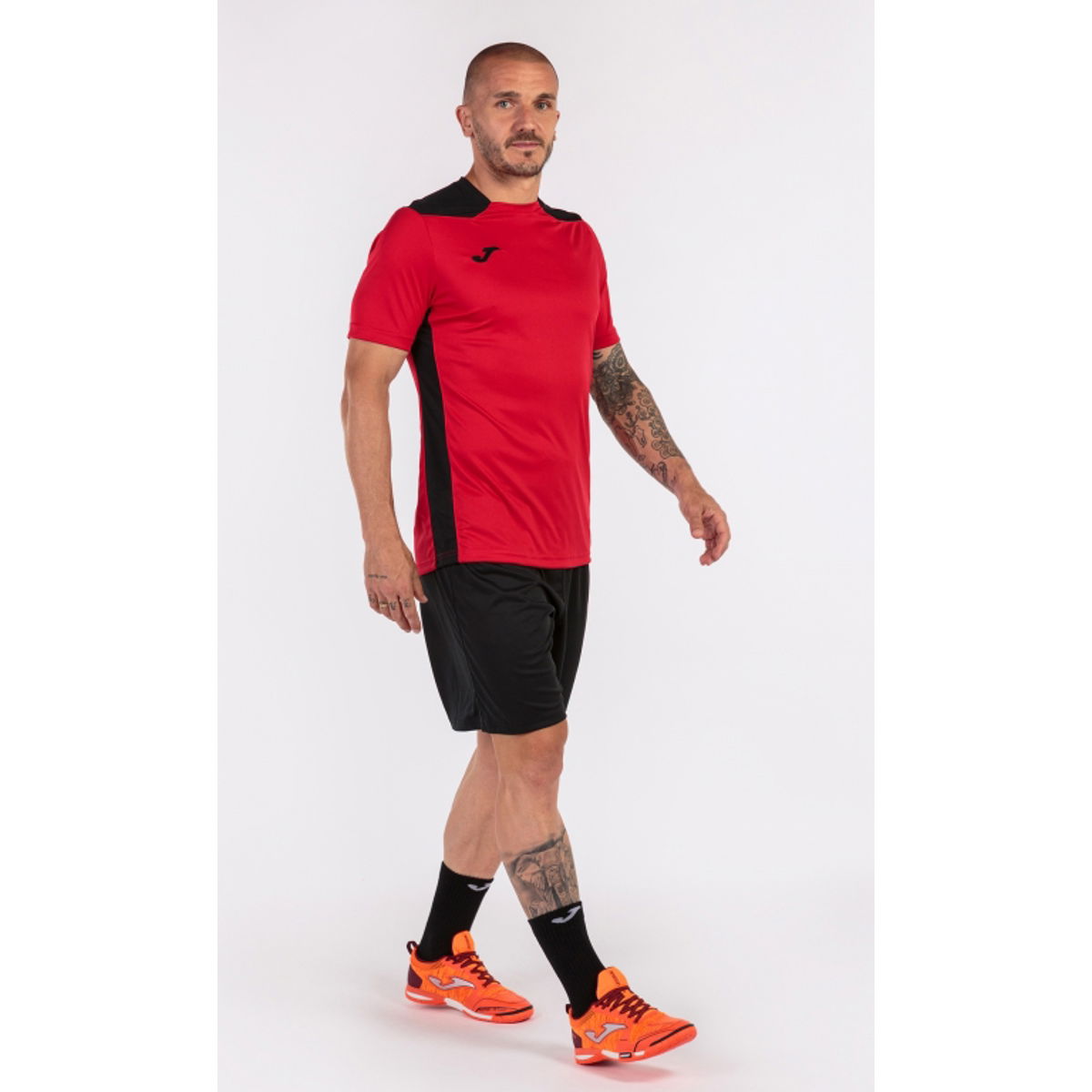 Maillot rouge best sale et noir foot