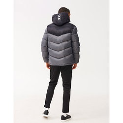 Vorschau: 703eefbe-50e6-4f3e-b0f9-e8ec837b6de6