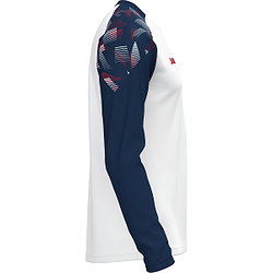 Vorschau: 1f0bd86e-09e6-4e95-b2c0-0a571fa17011