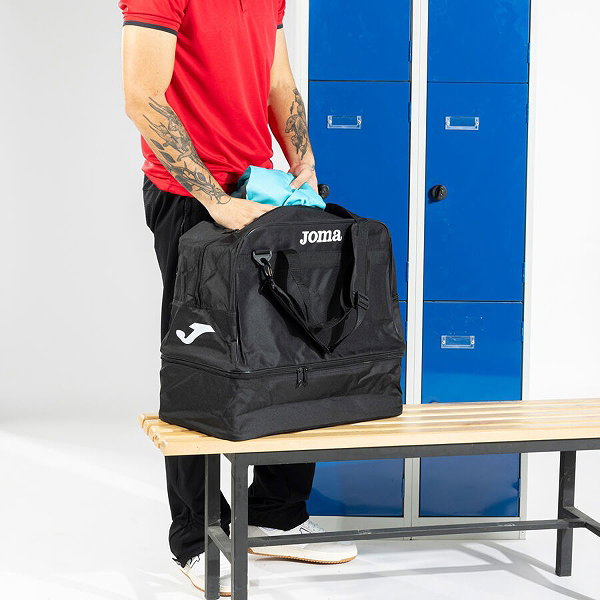 Joma Training III (Medium) Sac De Sport Avec Compartiment Inférieur - Noir
