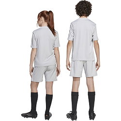Présentation: Adidas Tastigo 25 Short Enfants - Gris Clair