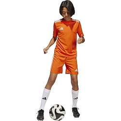 Présentation: Adidas Campeon 25 Maillot Manches Courtes Enfants - Orange / Blanc