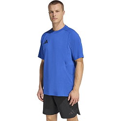Présentation: Adidas Tiro Travel T-Shirt Hommes - Royal