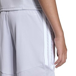 Présentation: Adidas Tiro 26 Short D'entraînement Enfants - Gris Clair / Blanc