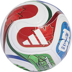 Présentation: Adidas Fifa World Cup 26 Trionda League Junior 290 Ballon D'entraînement - Rouge / Royal / Vert / Noir / Blanc